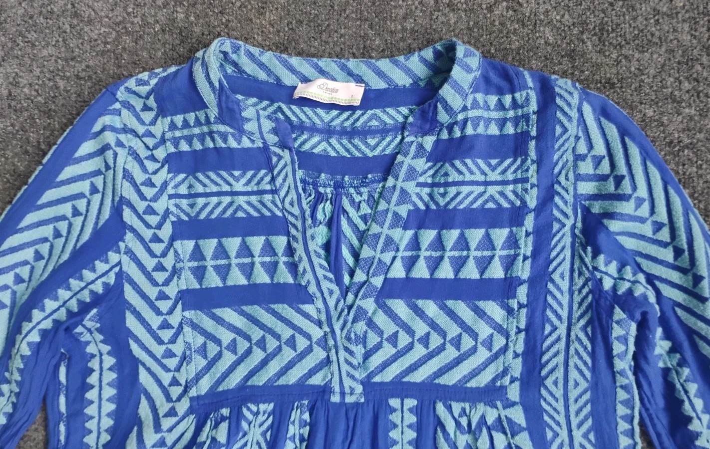 Devotion Twins Ella Dress Geometric Embroidered Blue Mini Small Excellent!