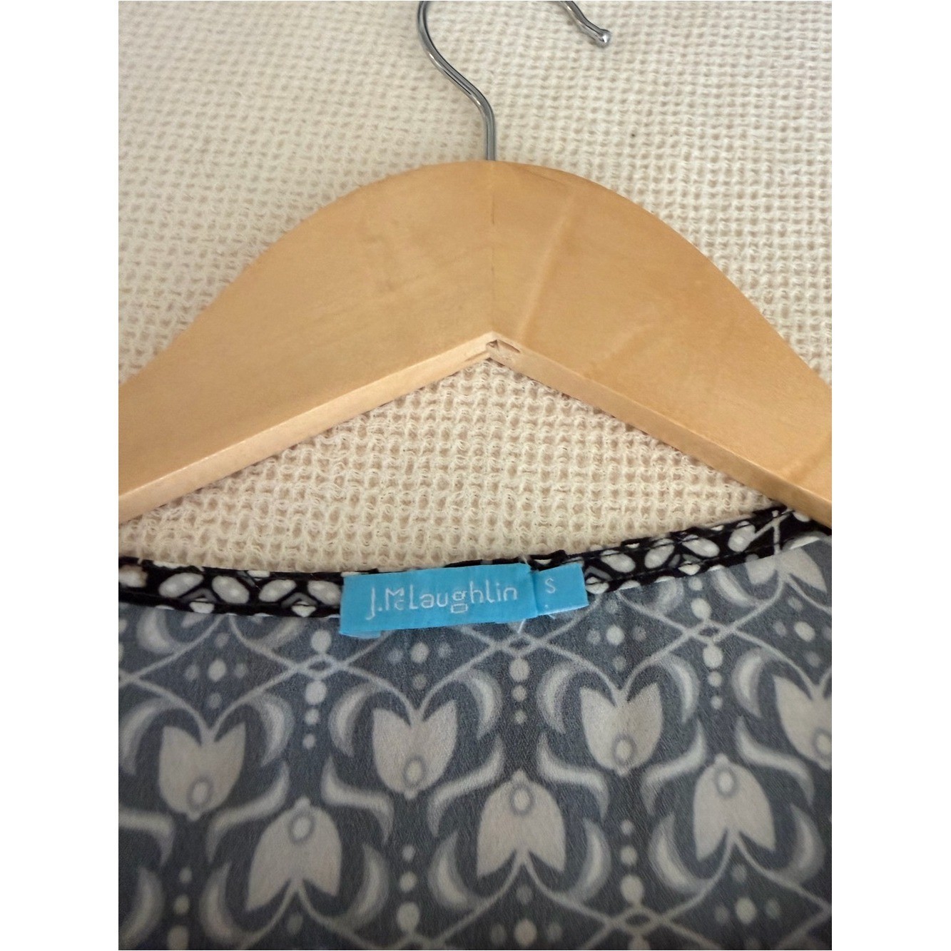 J.McLaughlin Black & Ivory Patterned V-Neck Midi Dress