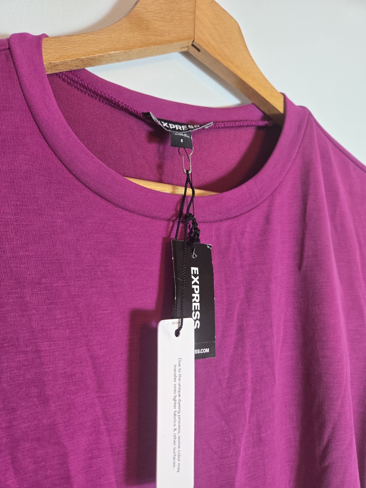 NWT Express Raspberry Solid Knit Ruched Stretch Crew Neck T-Shirt Midi Dress S