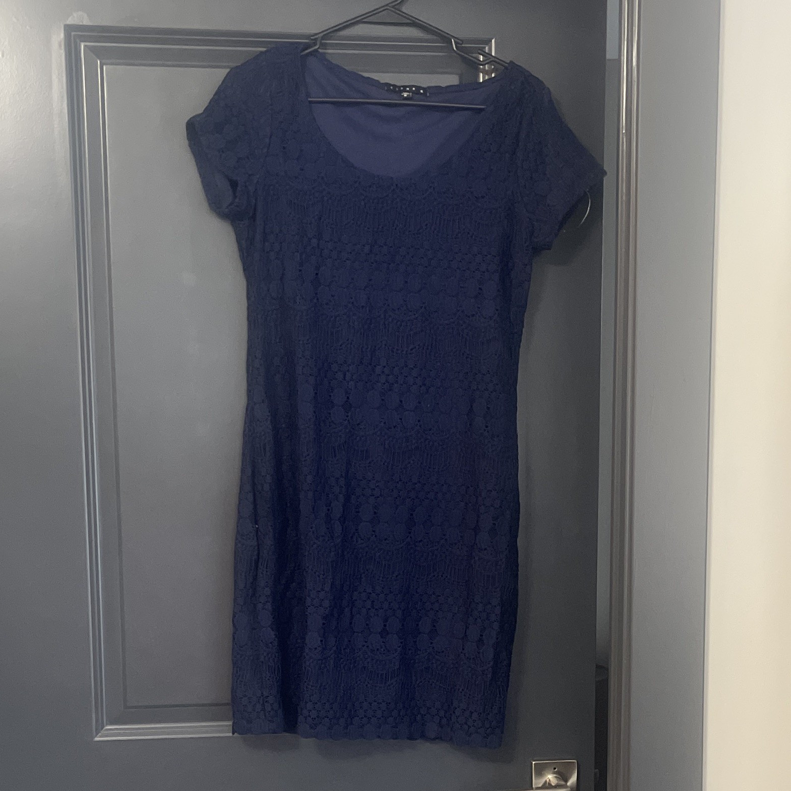 Tiana B Navy Lace Dress Scoop Neck Short Sleeve Knee Length Women’s Size M