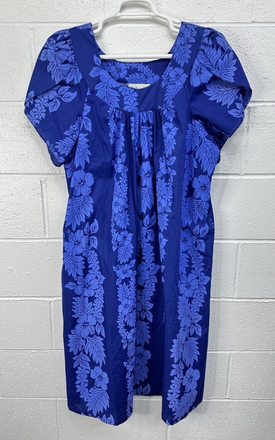 Bishop St. Apparel Blue Floral Hawaiian Puff Sleeve Mumu Dress / Women’s 3X