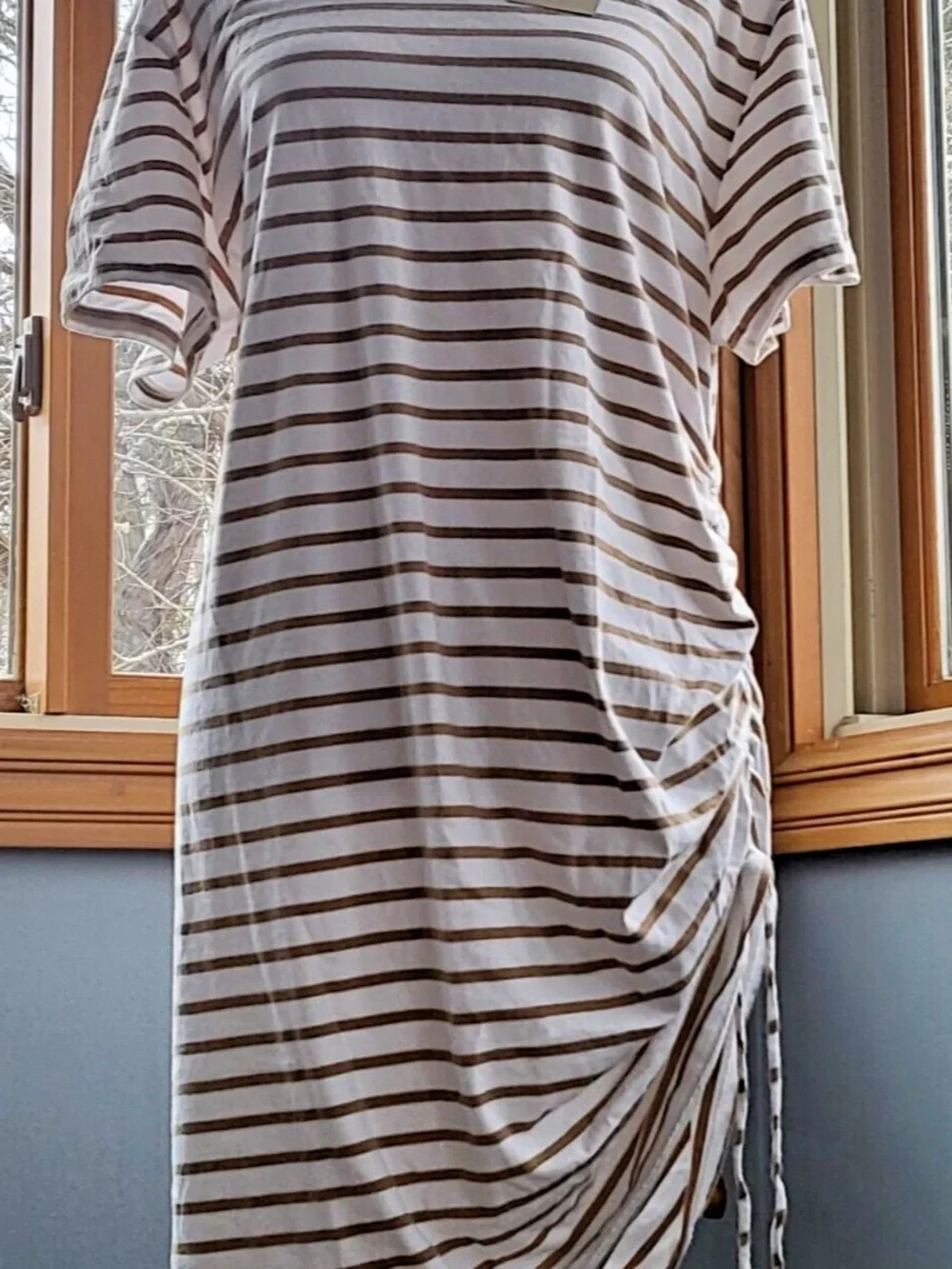 Universal Thread Women’s Short Sleeve Side Ruched T-Shirt Dress Tan Stripe Small