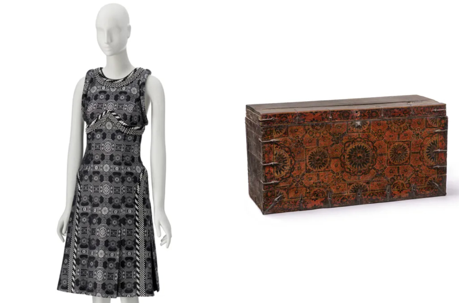 Alexander McQueen – “Scanners” Autumn/Winter 2003 Khakhama Brocade Silk Dress 40