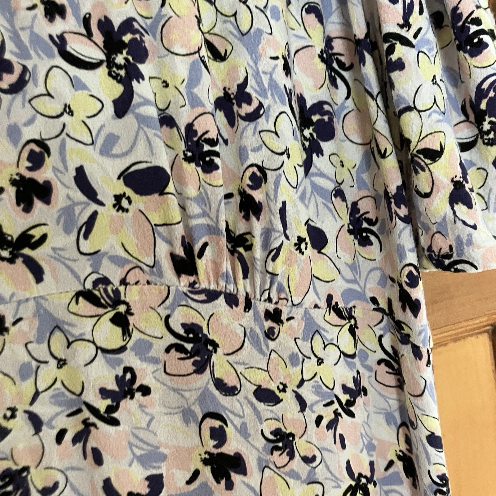Oliver Bonas Pastel Floral Viscose Midi Dress (UK 14) VGC