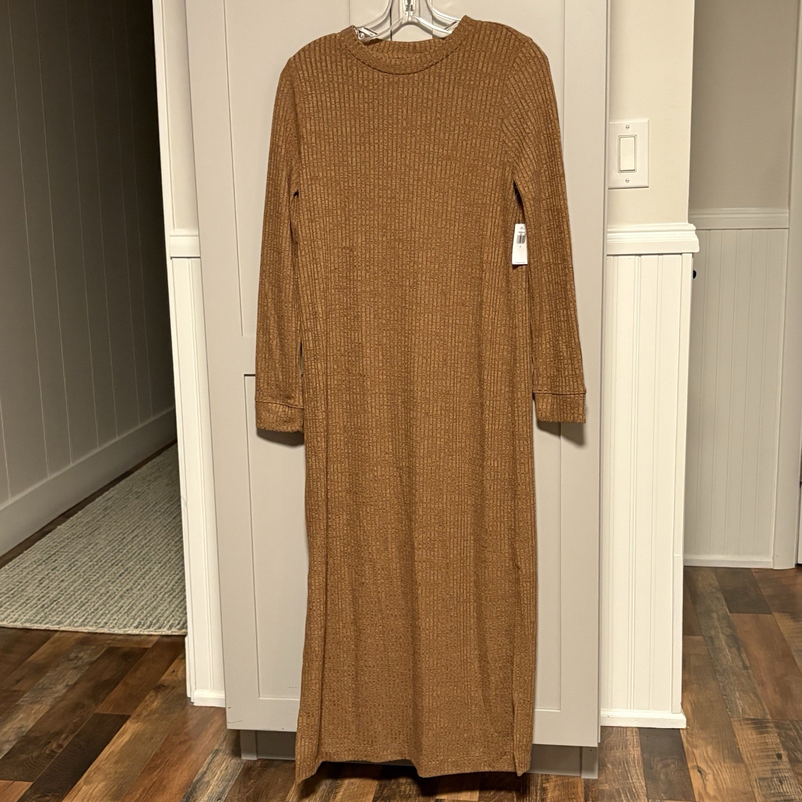 NWT Old Navy Rib-Knit Long-Sleeve Midi Sheath Dress Brow/Gold Size Small Western