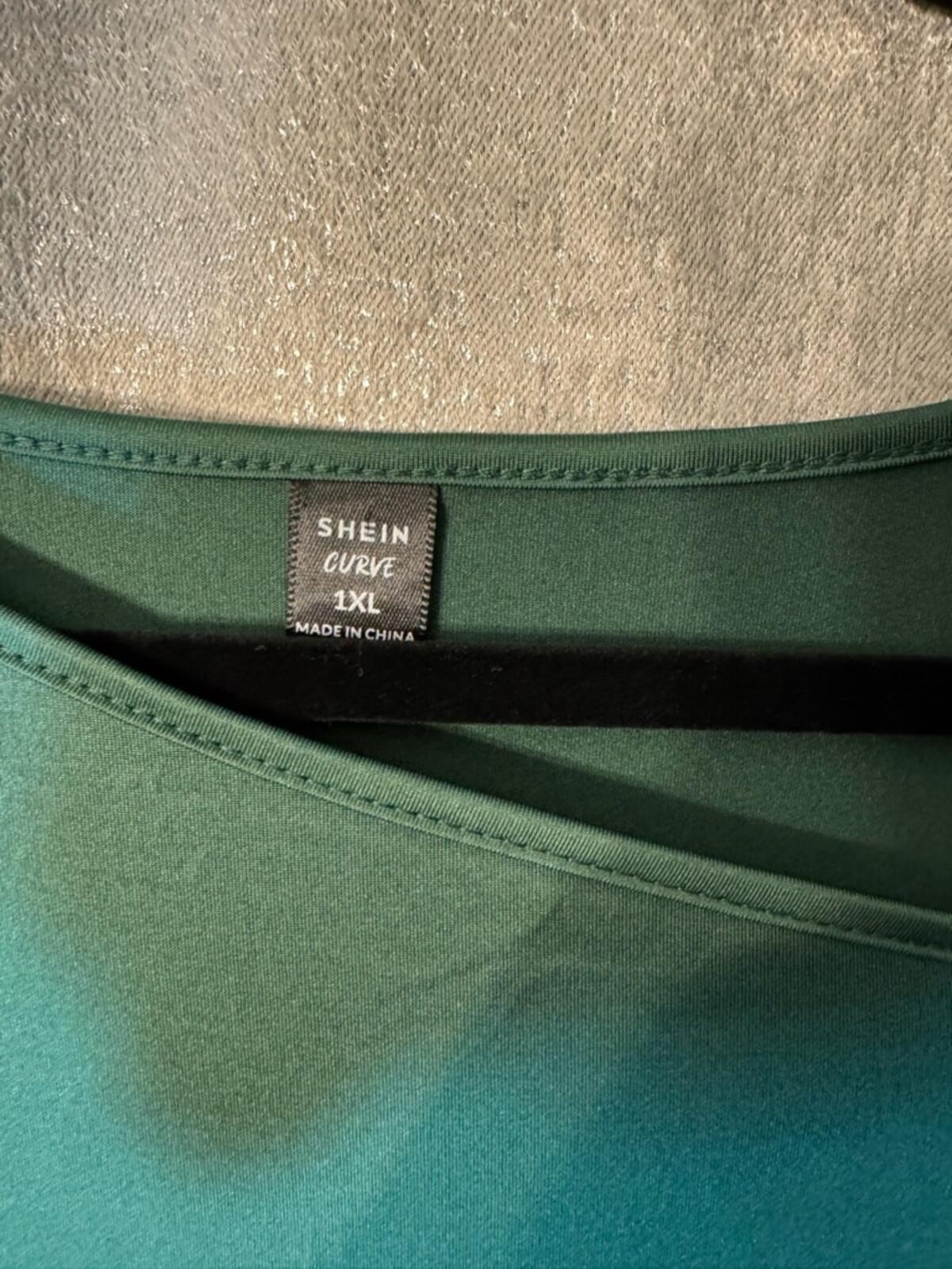 SHEIN Forest Green Ruched Midi Dress