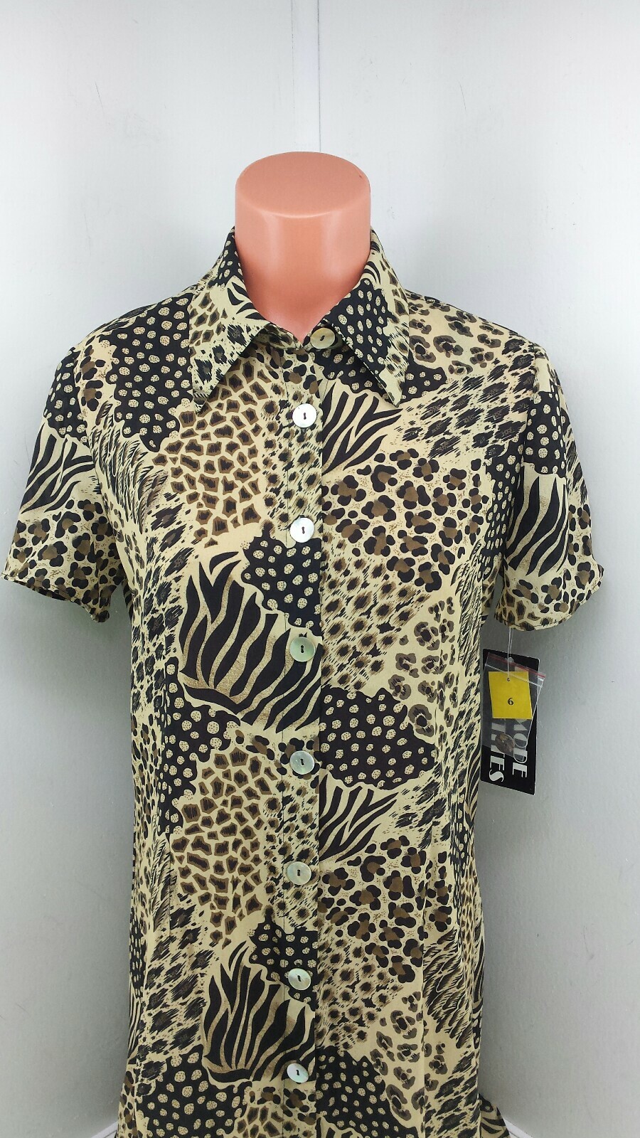 Halmode Petites Ladies Beige, Black, Brown Multi-colored Animal Print Dress. 6