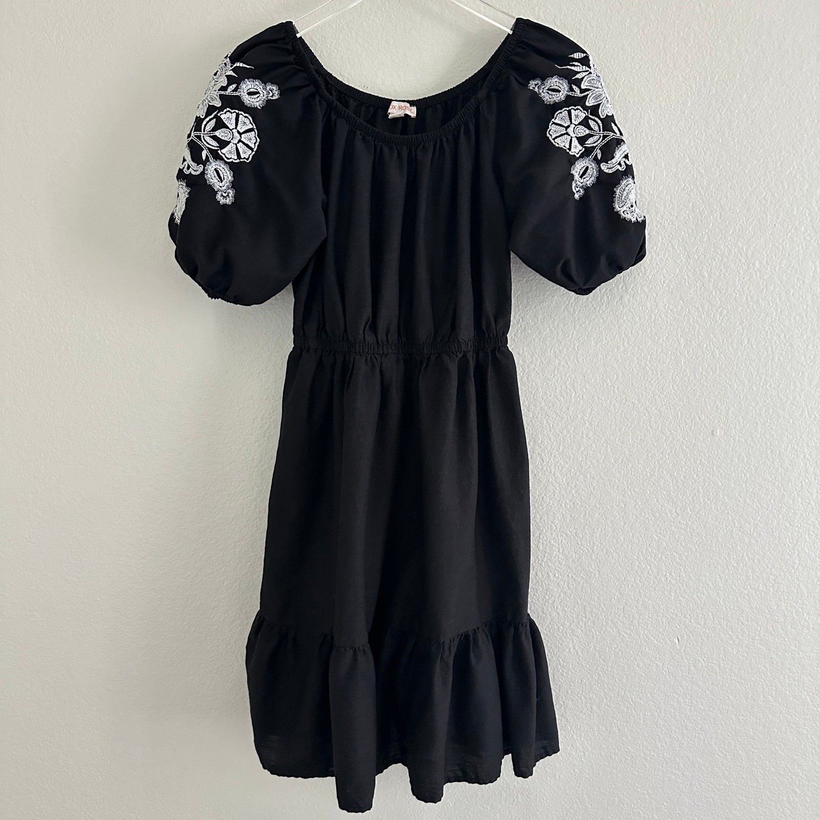Knox Rose Dress Women S Black Floral Embroidered Puff Sleeve Smocked Boho