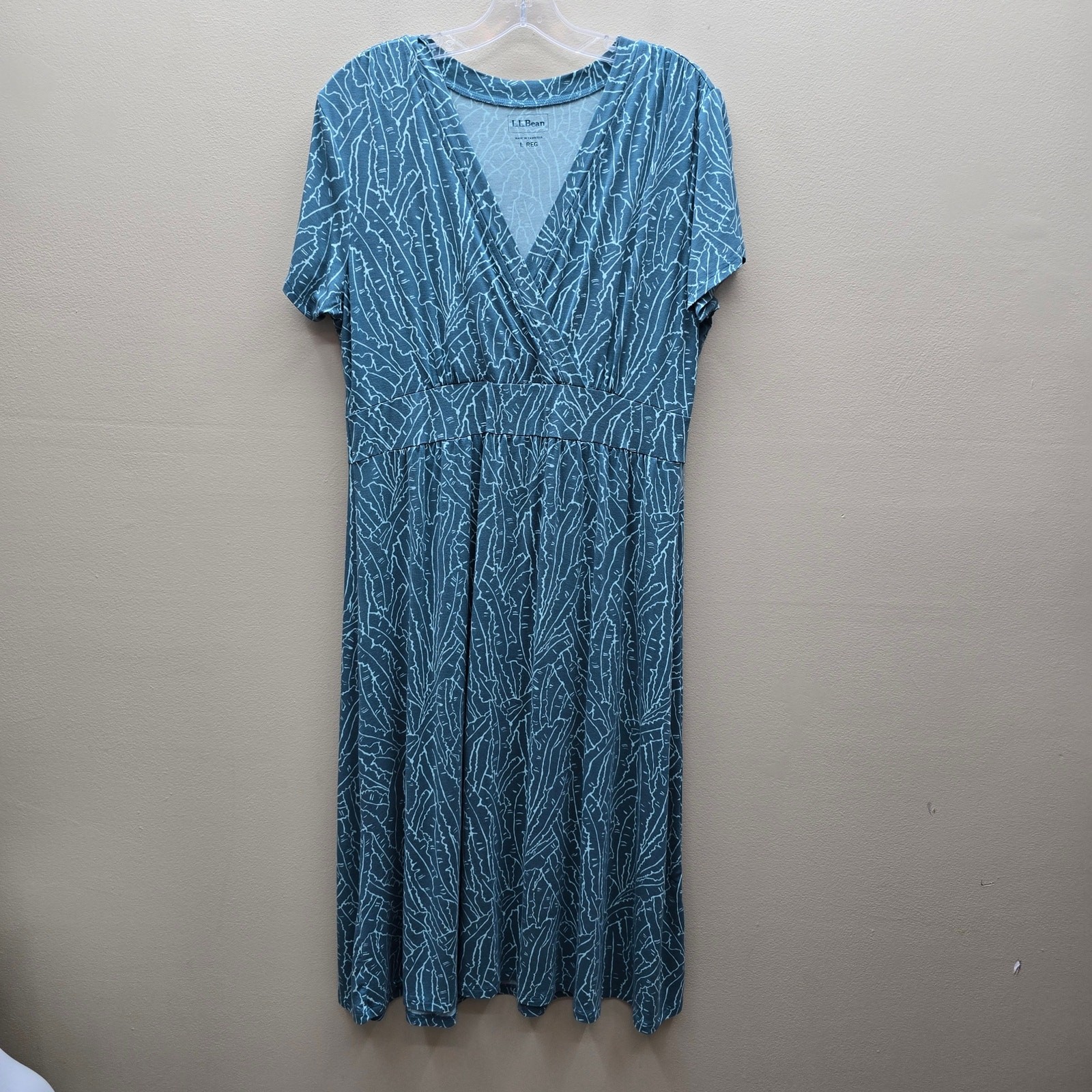 L.L. Bean Printed Short Sleeve Summer Knit Midi Surplice Dress Blue Size Large