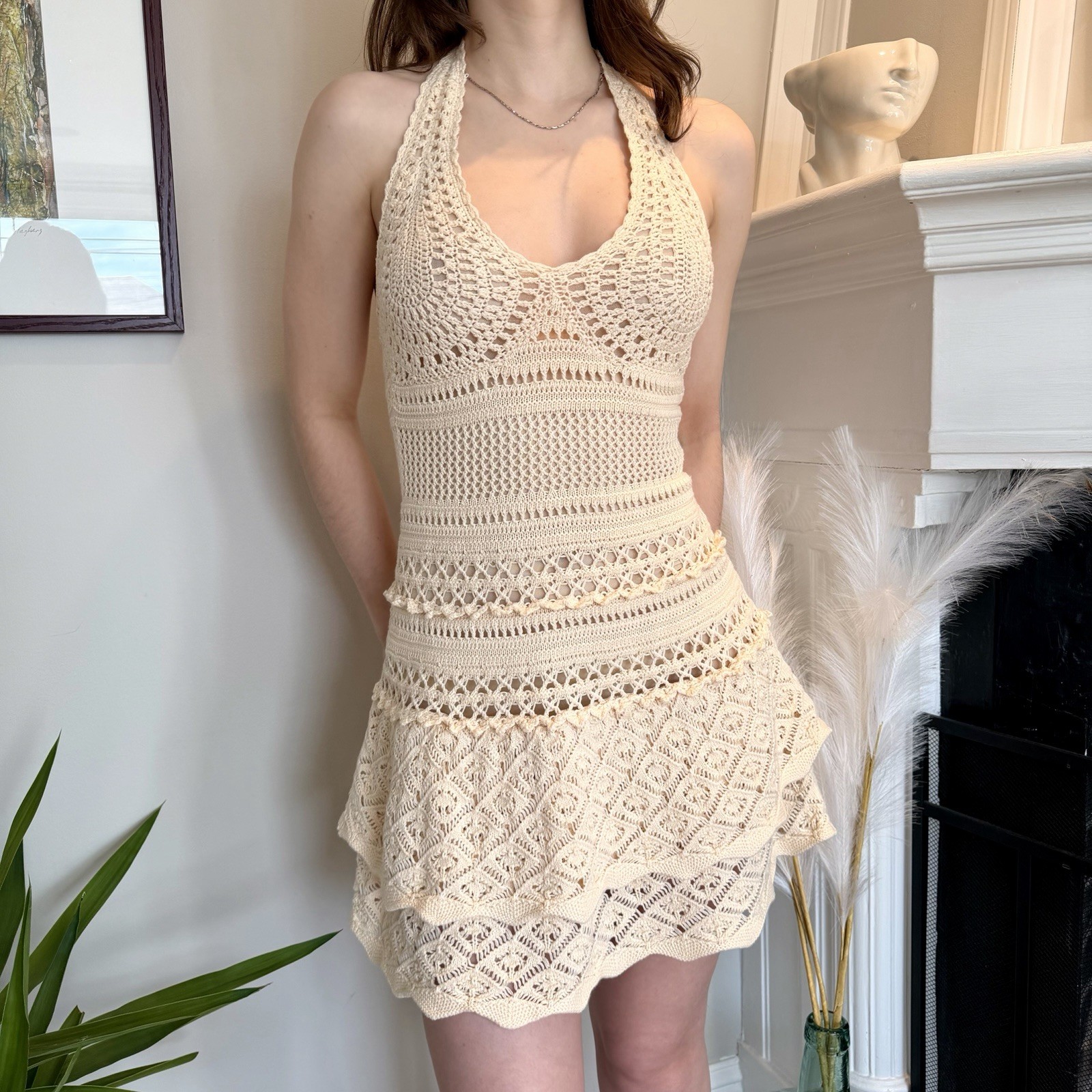 Women’s Y2K Cream Cotton Crochet Halter Backless Ruffle Tie Mini Dress Size S