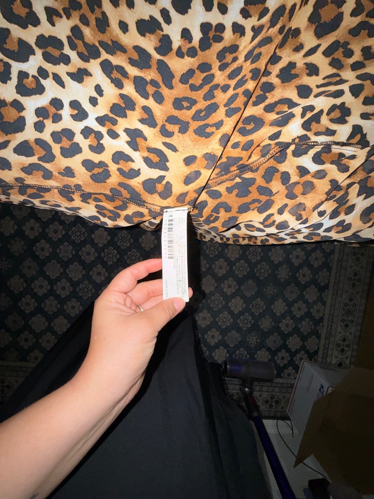 Forever 21 Leopard Print Midi Skirt Size Medium