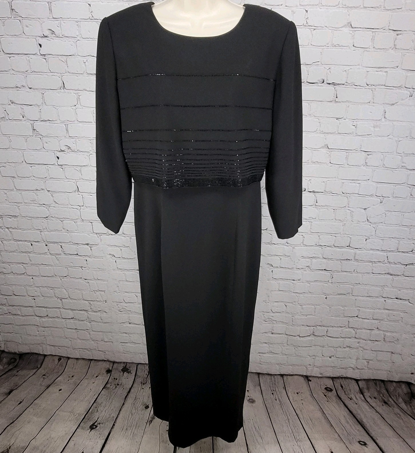 VTG Rimini Black Long Sleeve Beaded Buttoned Back Slit Jacket Dress Size 14