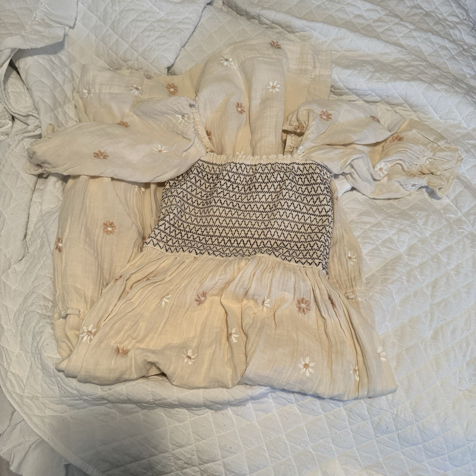 Ghanda Georgia Flower Embroidered Dress