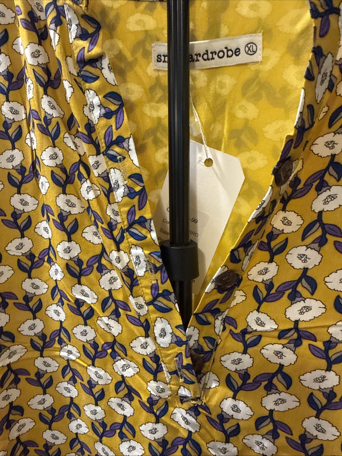 sm wardrobe yellow floral top v-neckline and a sleeveless design With Pockets XL