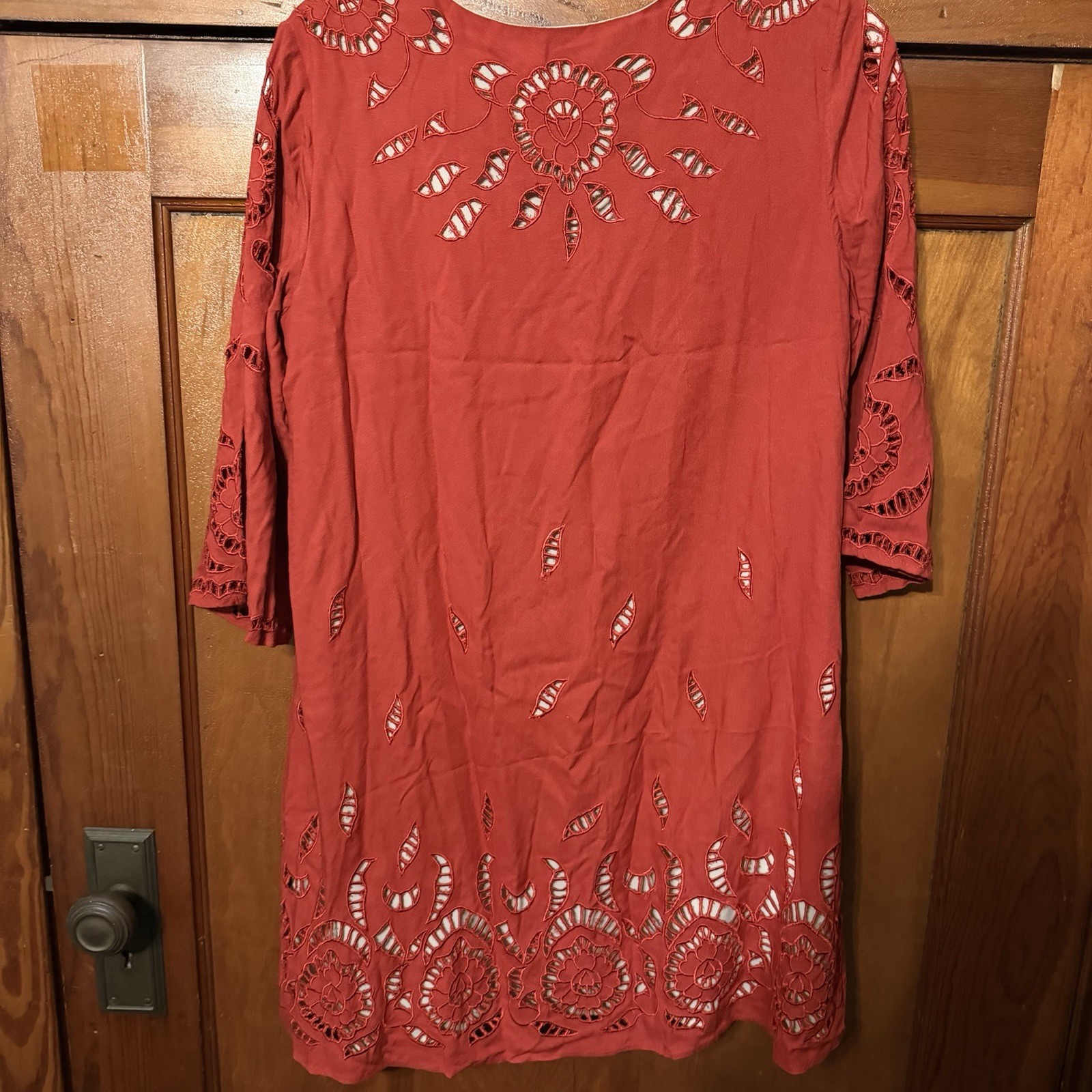 Alice & Olivia Morgana Red Eyelet Shift Shirt Dress Small Viscose