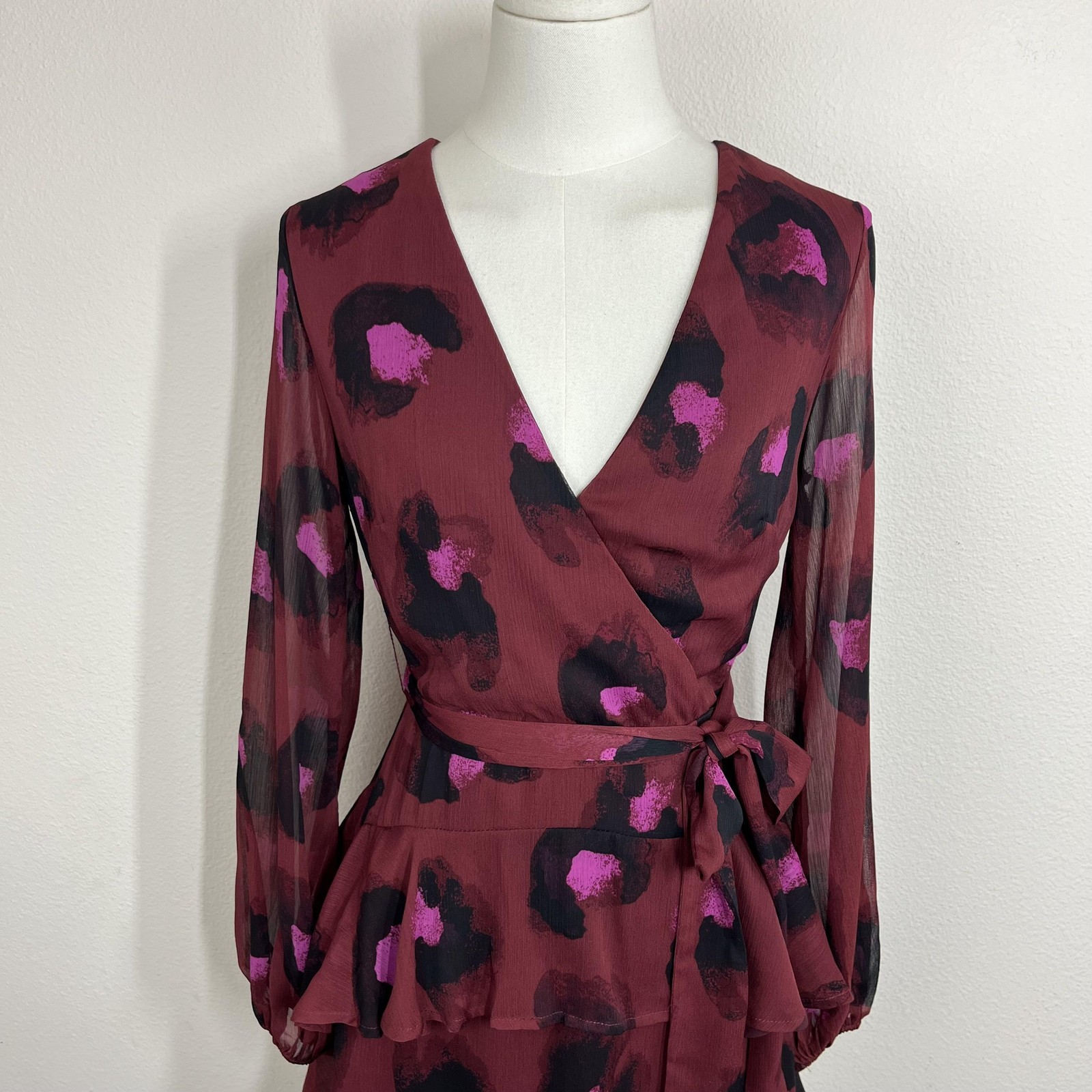 Love Fire Dress Womens Small Red Animal Print Wrap Ruffle Mini Party Cocktail