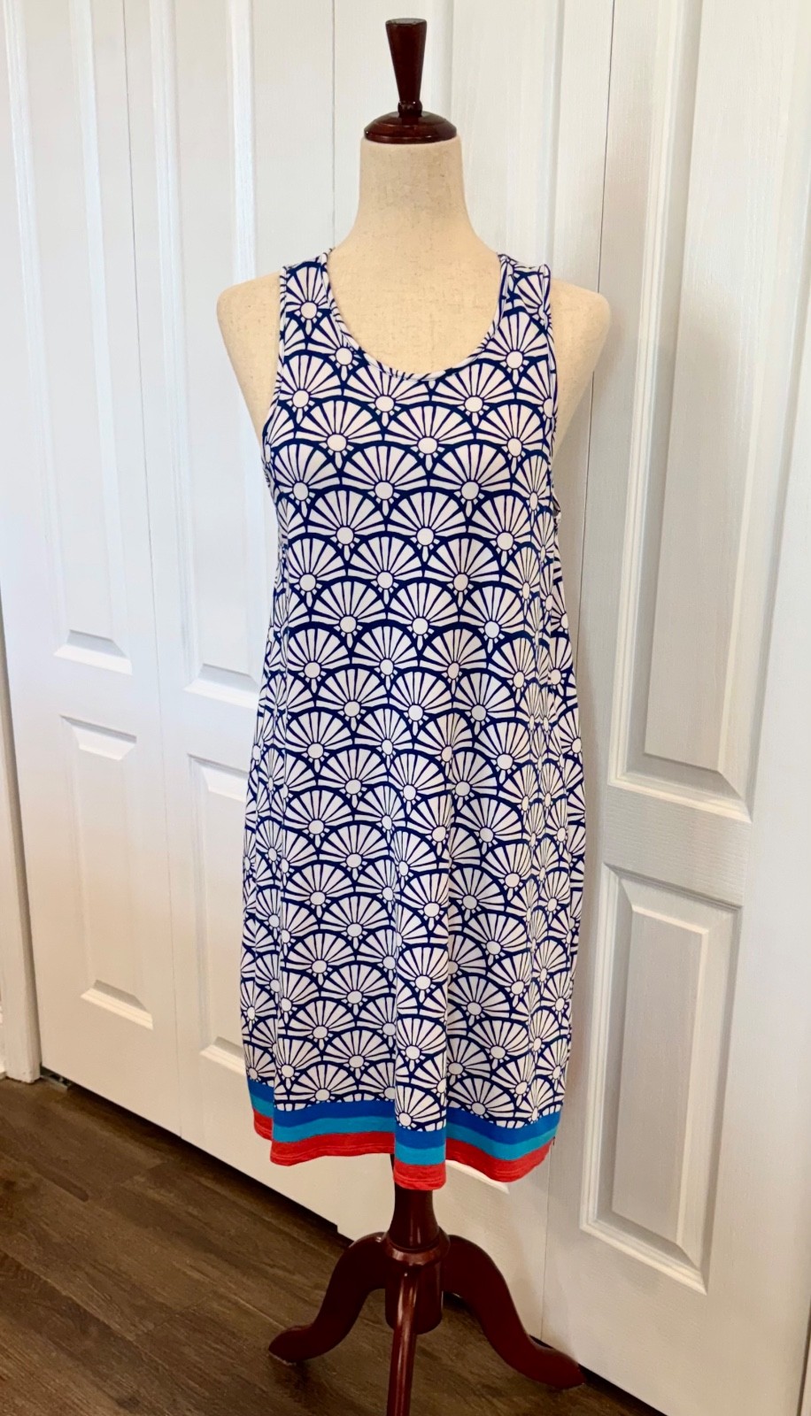 *NWOT Women’s, Size L , Dress by Hatley, Sleeveless Geometric print, Knee Length