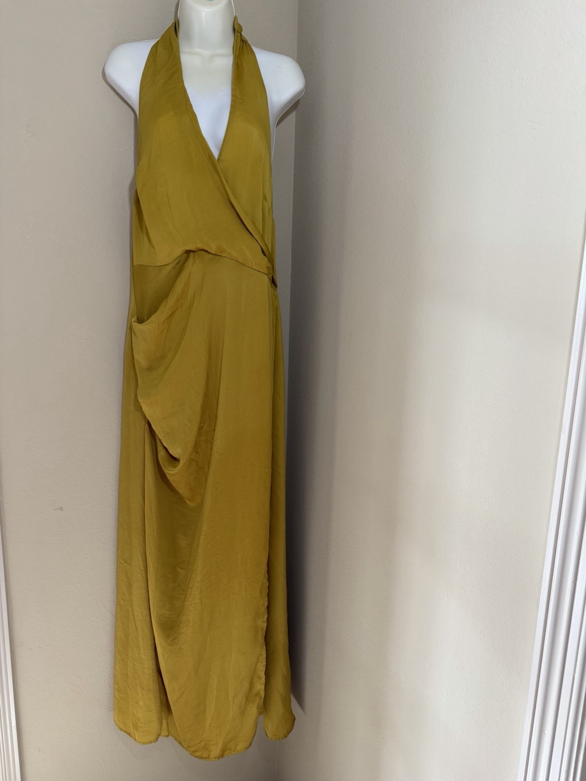 PrettyLittleThing Mustard Yellow Satin Halterneck Backless Maxi Dress Size 12