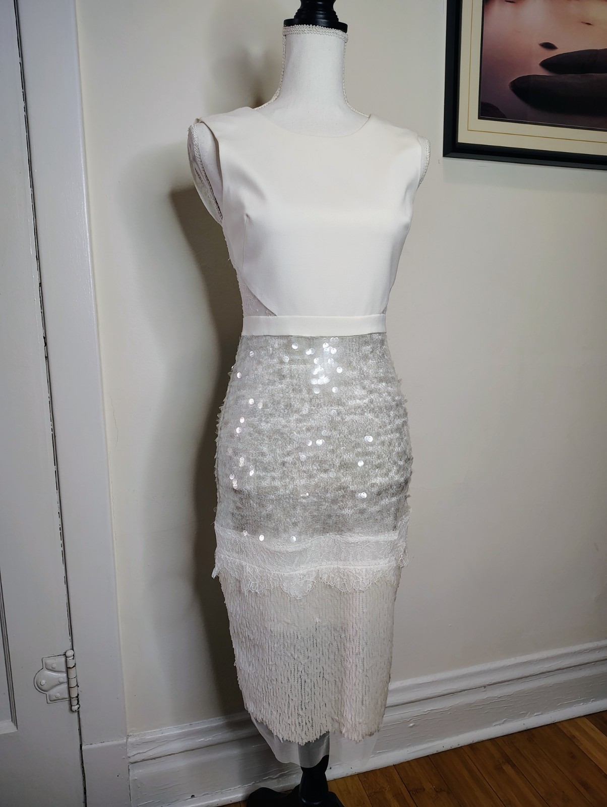 BCBG MAXAZRIA Ivory and Silver Sequin Midi Reyna Dress size 2