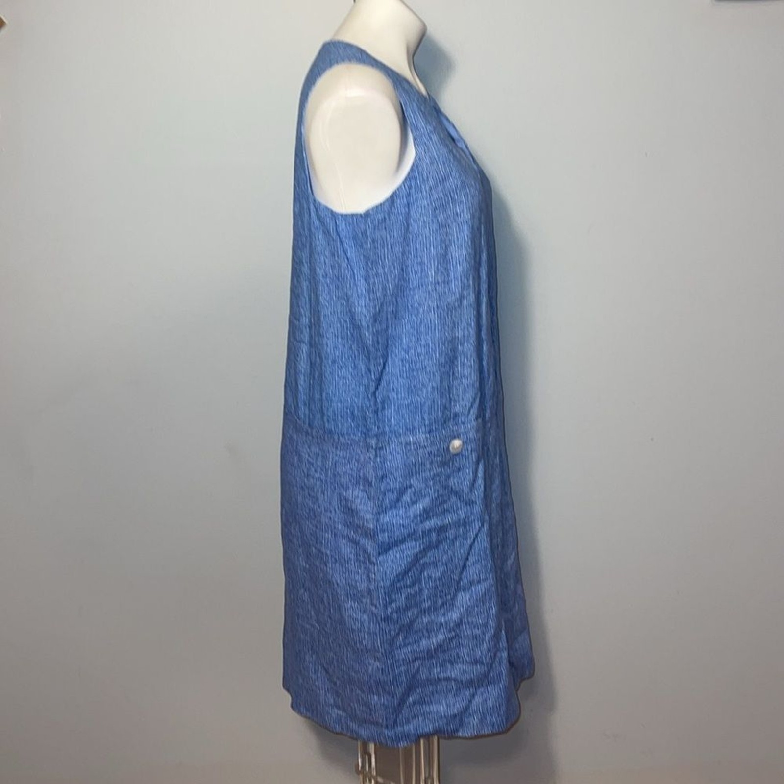 J.McLaughlin Linen Split Round Neck Sleeveless Besom Front Pocket Shift Dress. M