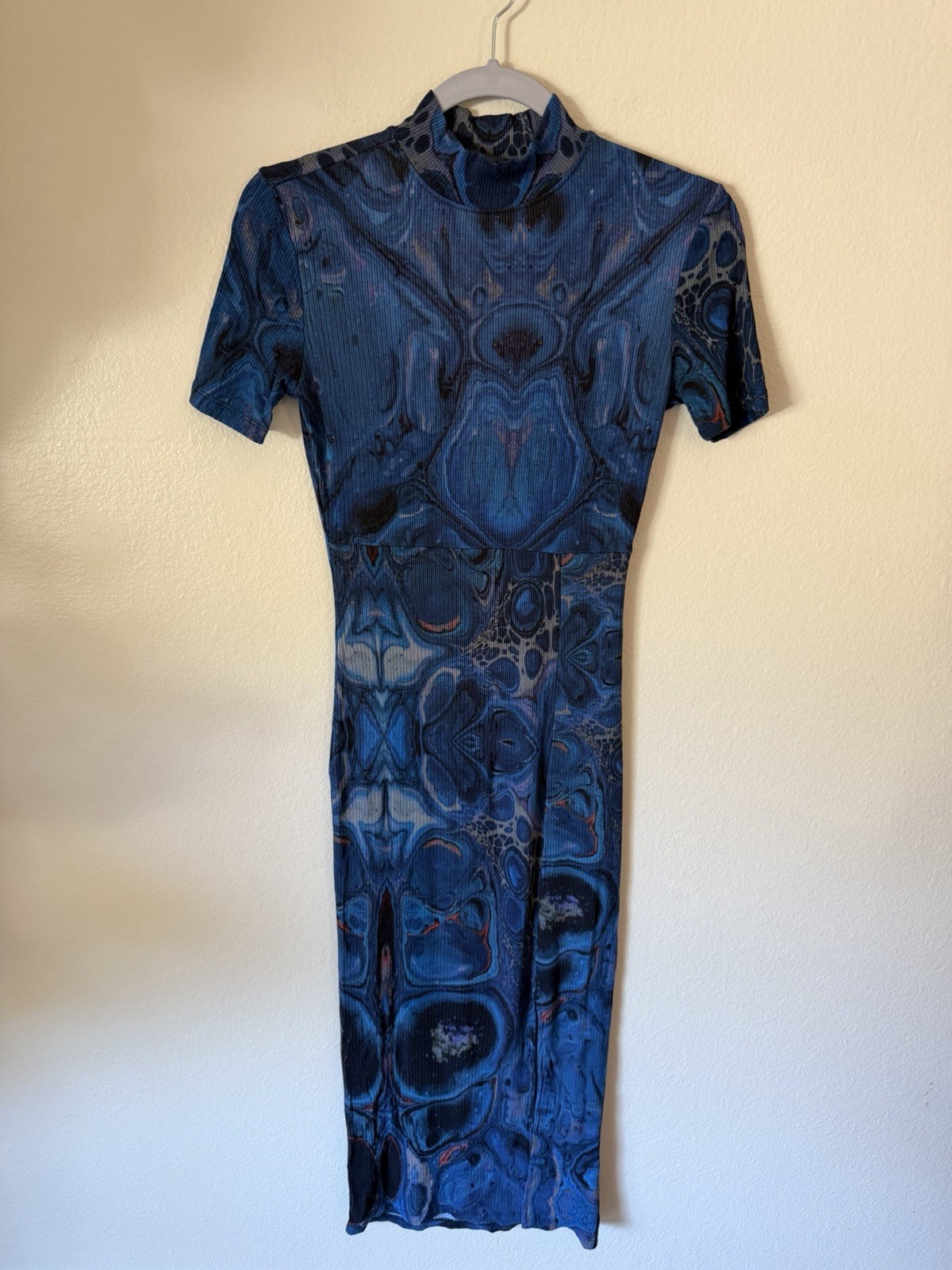 Desigual Women’s Blue/Black Abstract Mock Neck Short Sleeve Bodycon Knit XS