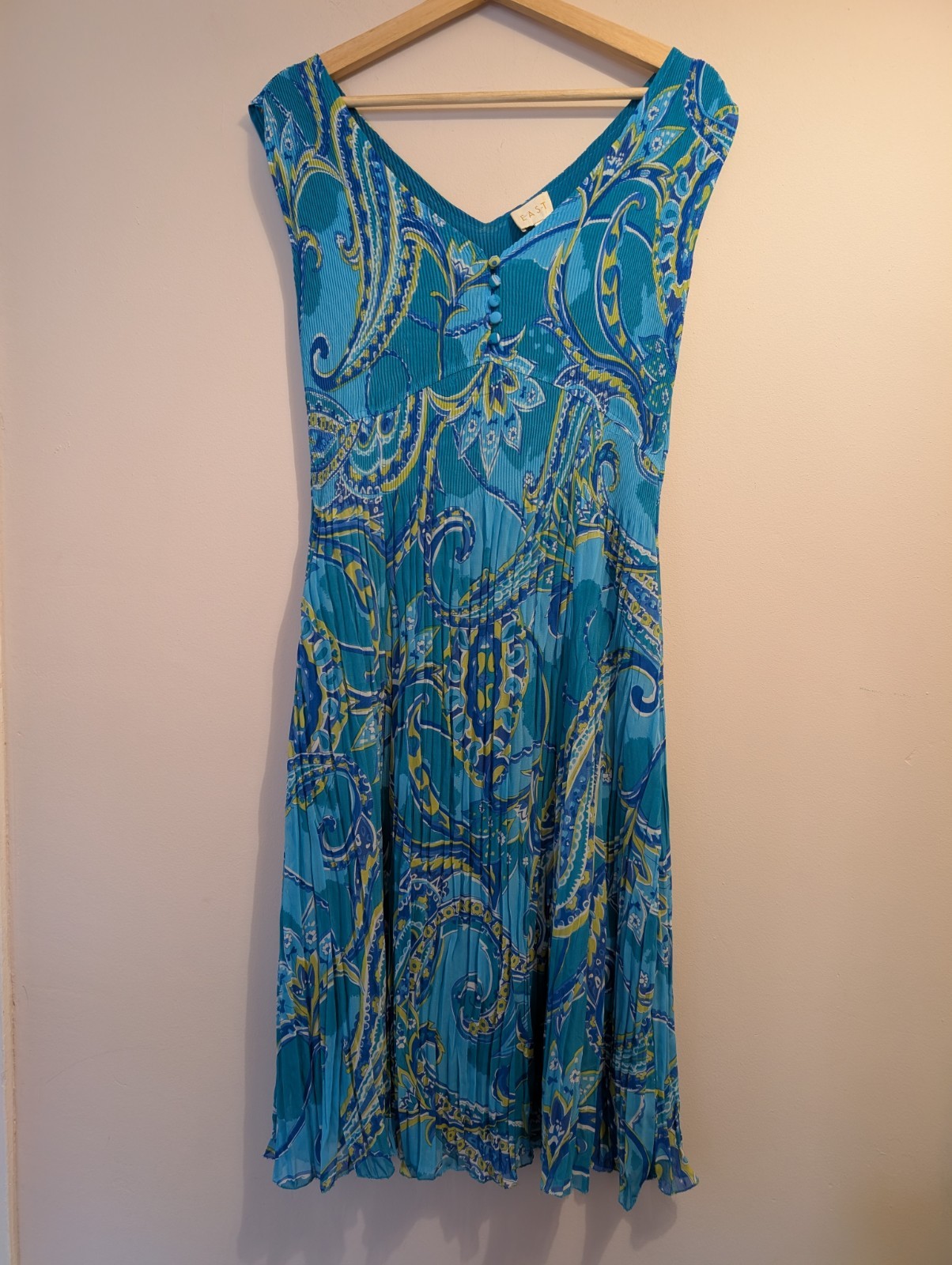 EAST Midi Dress Size 12 Turquoise Paisley Floral Crinkle Pleats V Neck Occasion