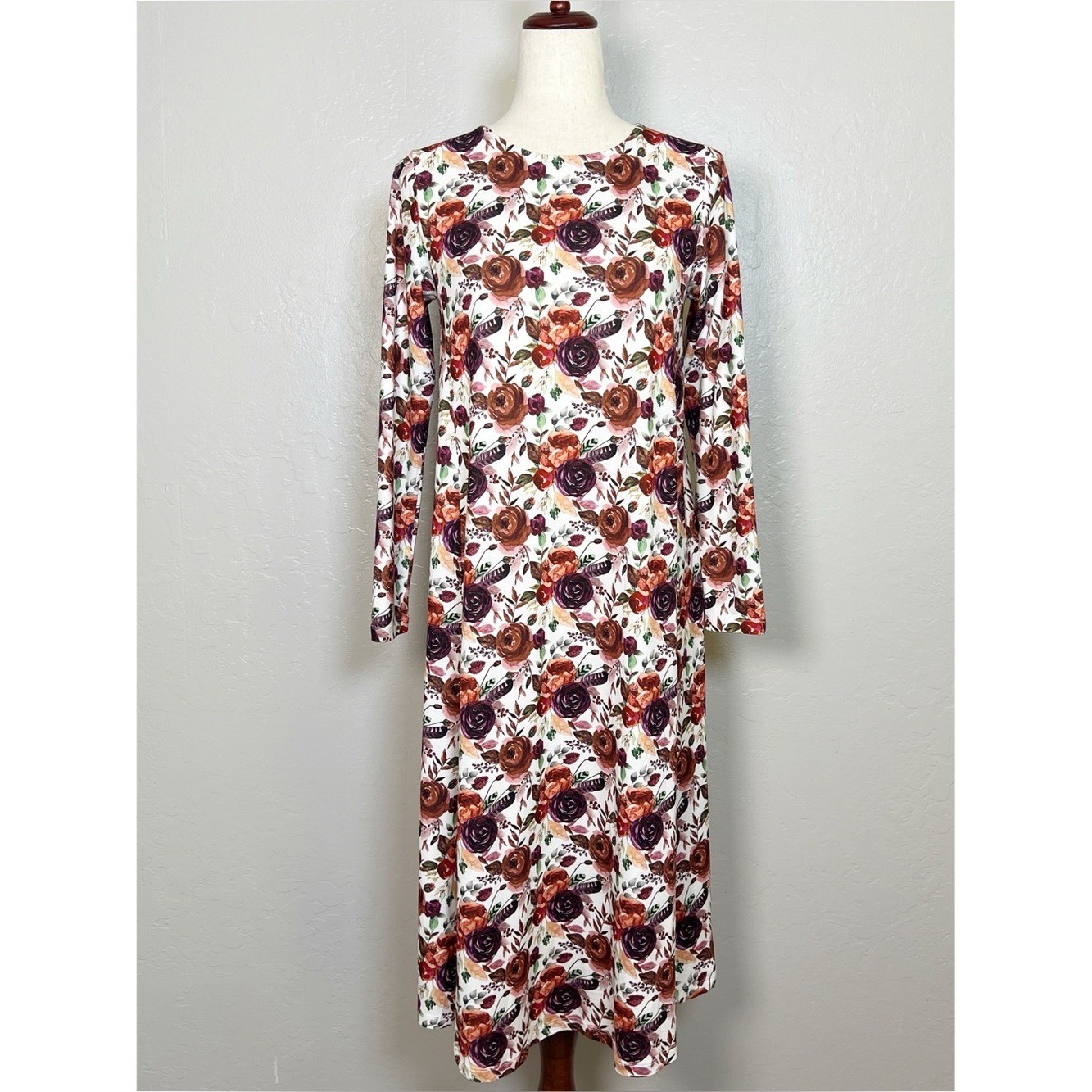 DAINTY JEWELLS Women’s Size XS Red Rose Print Your Favorite A-Line Midi Dress
