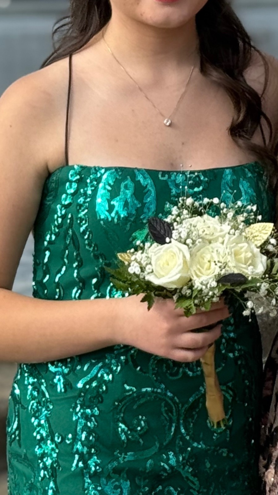 ALYCE Paris Emerald green homecoming/formal dress with sequined floral and vine