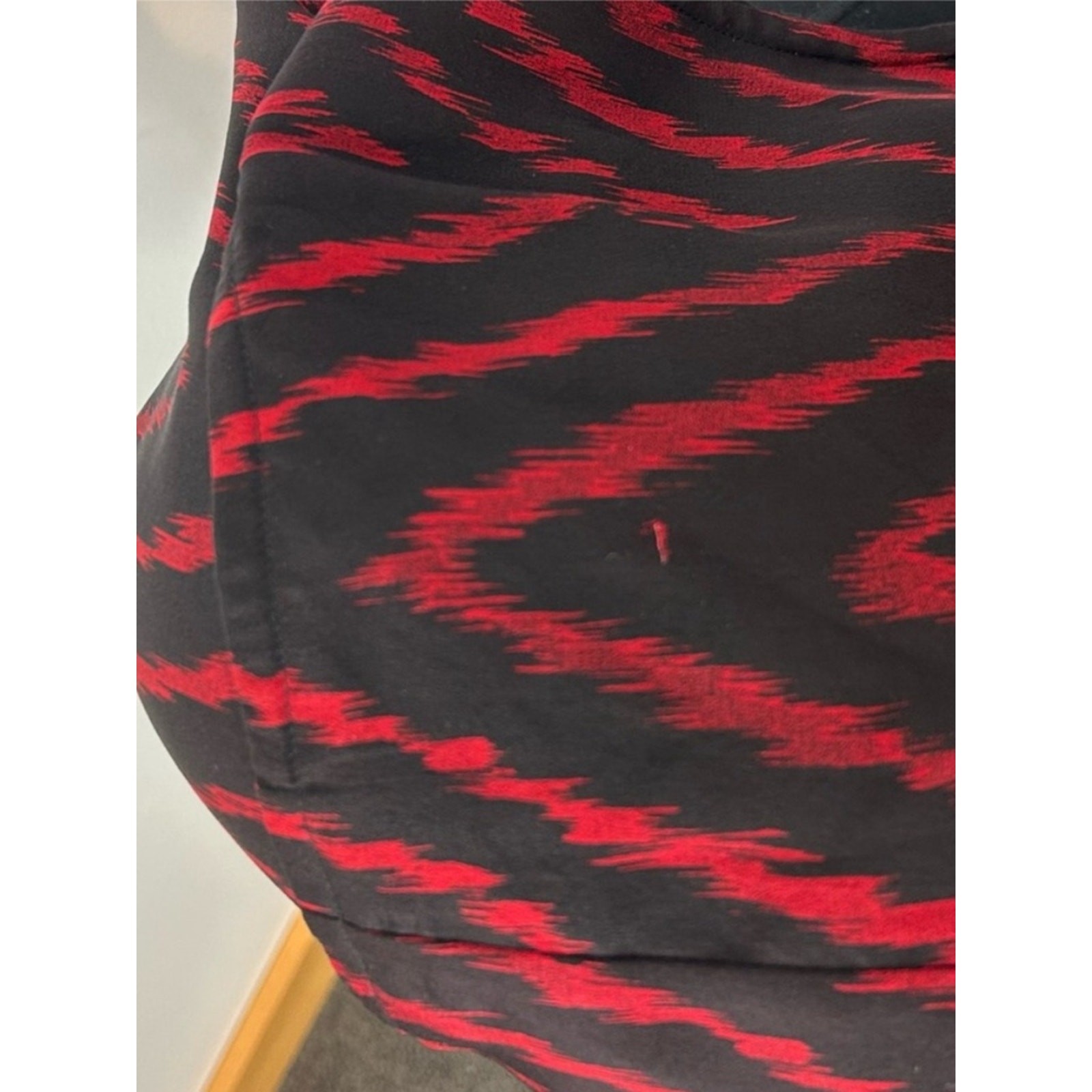 Finity Naturals Sleeveless Maxi Dress Women’s Size Large Black and Red Chevron