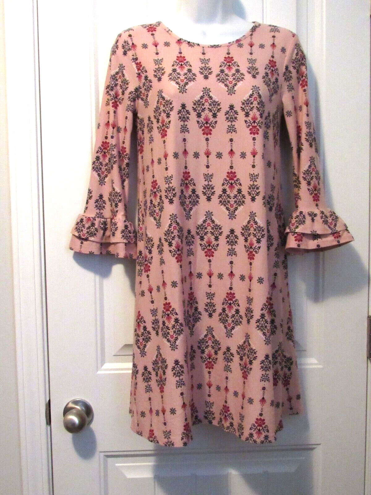 PINK ROSE~ Peach w/Burgundy Black Print 3/4 Ruffle Sleeve Dress~ Small EUC