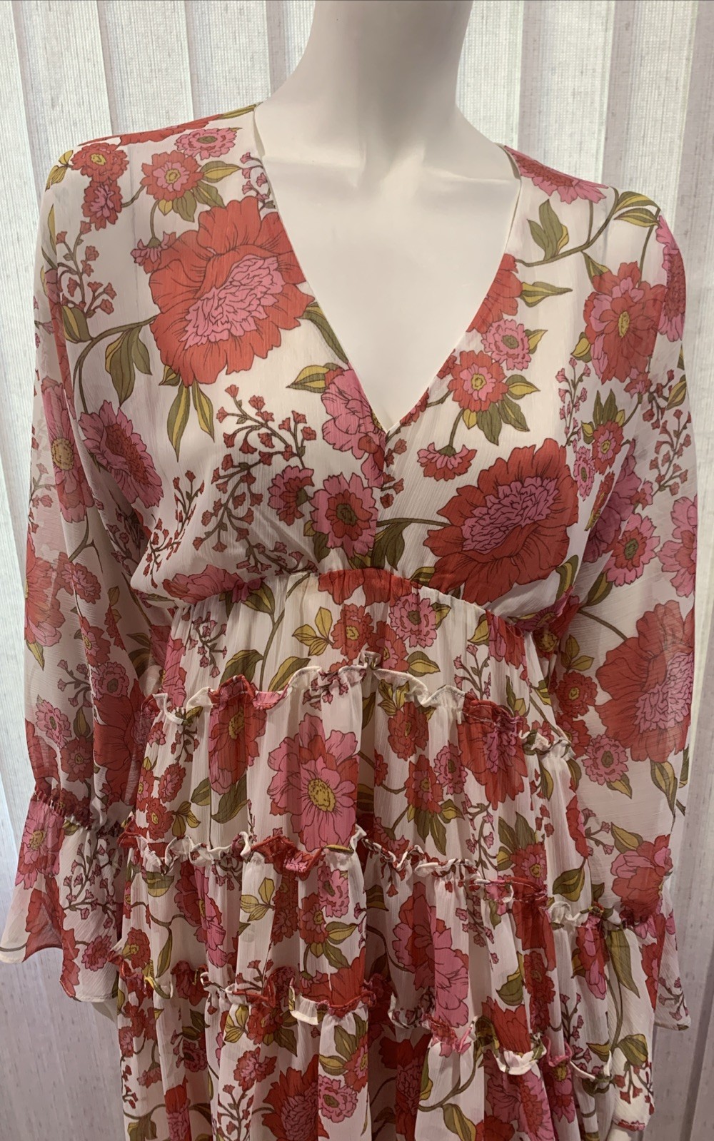 Steve Madden Chiffon Boho Chic High/ Low Dress Ruffles Pink Floral Print Size S