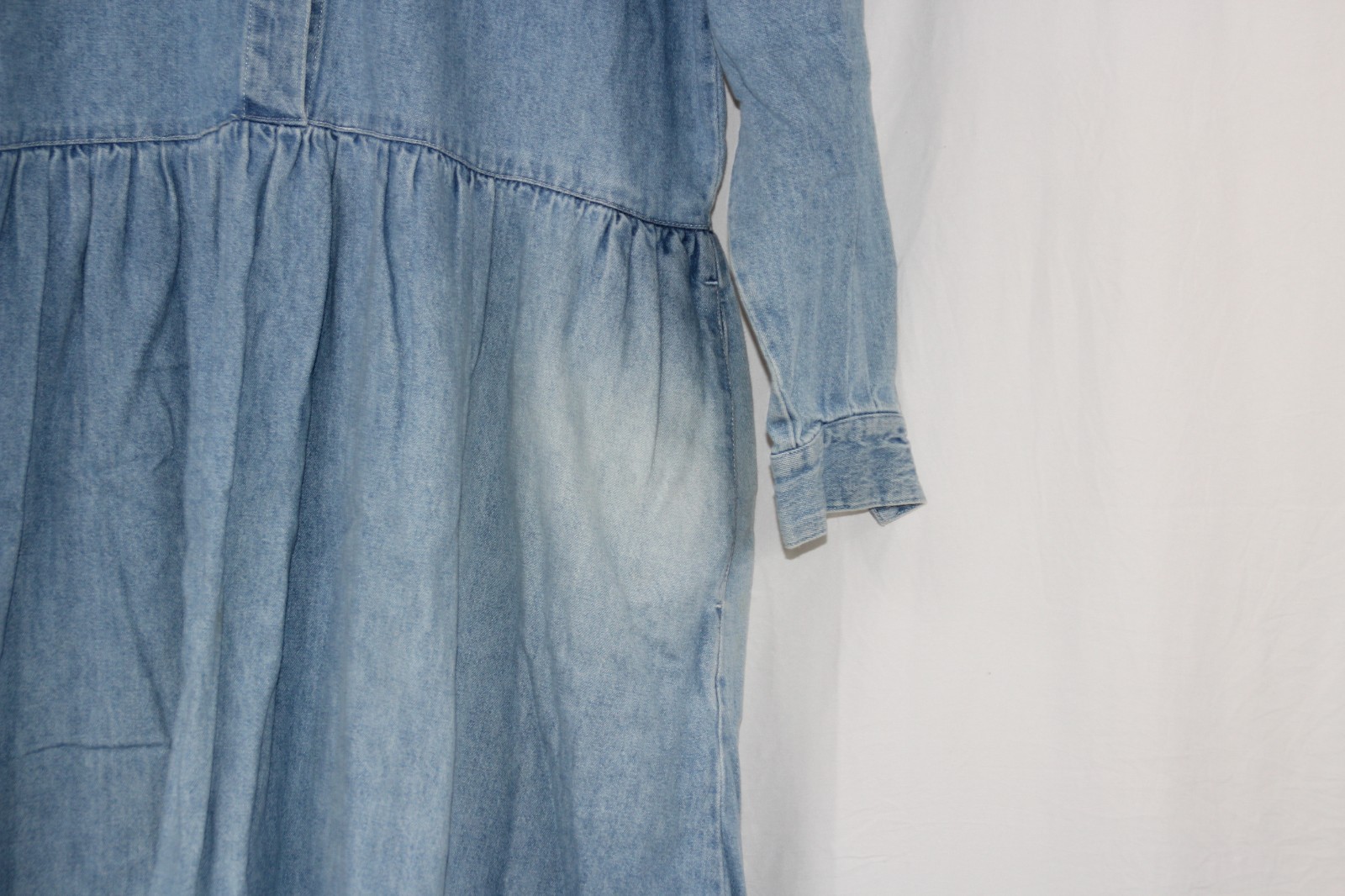 FADS Denim Button Down Dress With Side Pockets Sz S Oversized Vintage Distressed