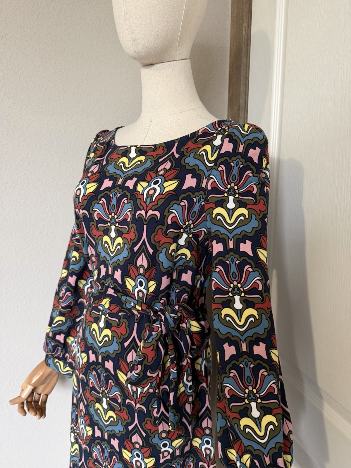 BODEN Tie Detail Jersey Shift Dress Size US 4R Multicolor Print