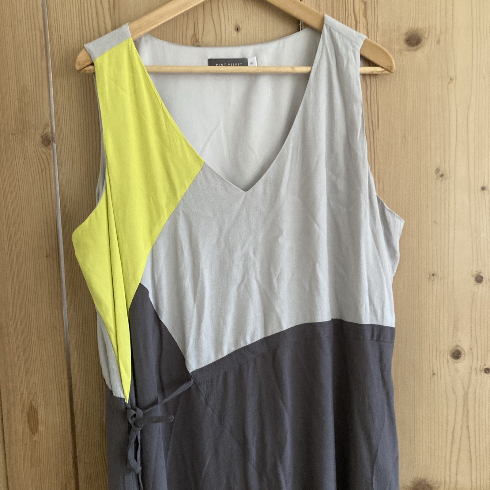Mint Velvet grey yellow colourblock midi dress UK18 v-neck sleeveless, lined