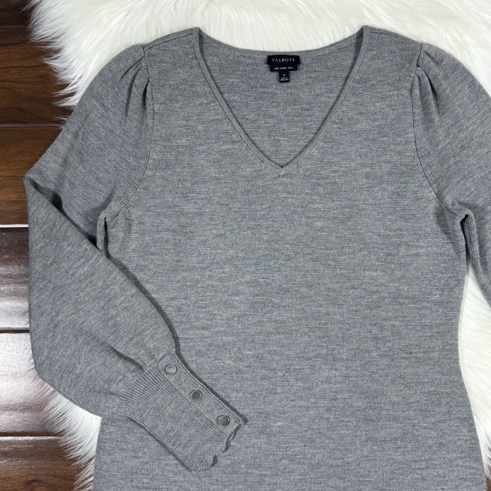 Talbots Women Size Small Gray Soft Merino Wool V Neck Puff Sleeve Sweater Dress