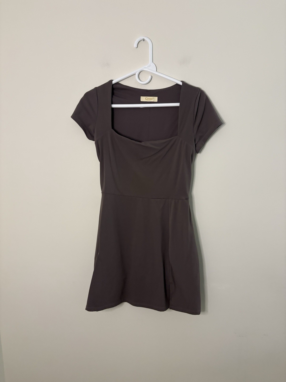 QINSEN Womens Square Neck Tennis Dress Short Sleeve Built in Shorts Large B6