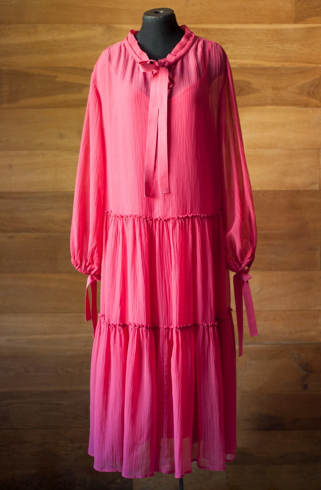 See By Chloe Pink Chiffon Tiered Midi Dress Long Sleeve Bow Neck Luxury