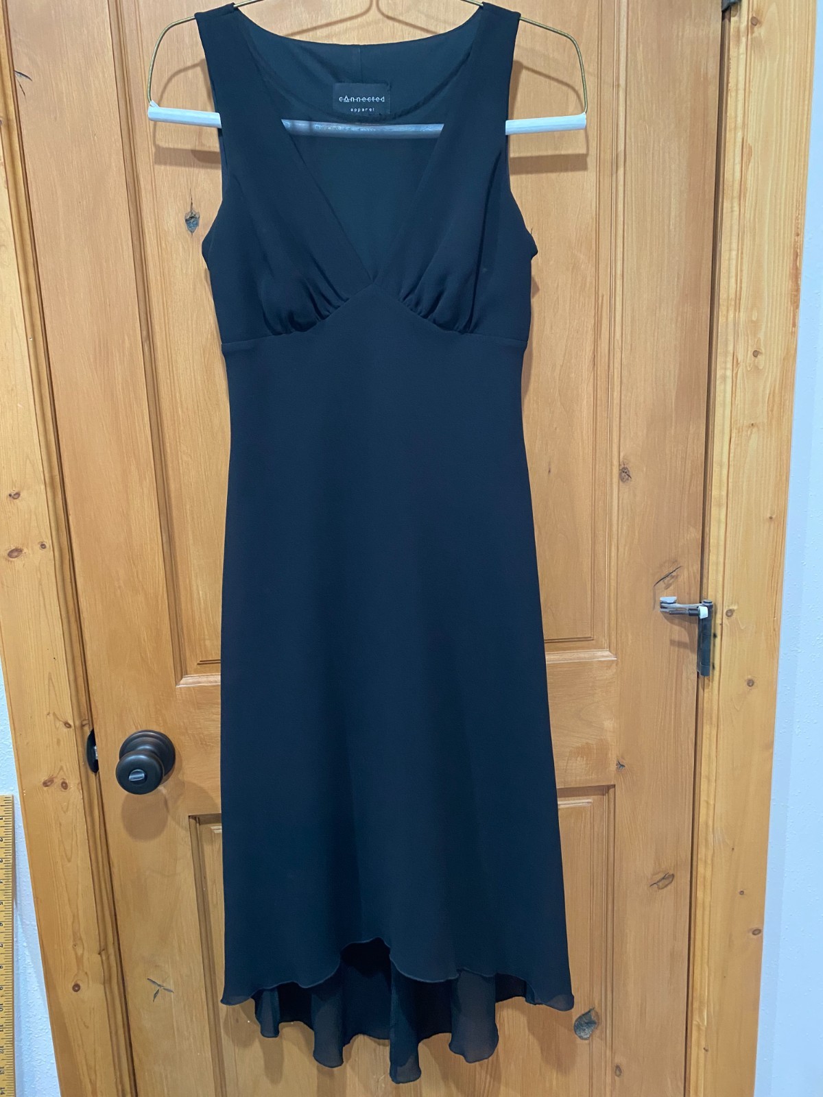 Connected Apparel Black High-Low Sleeveless Self-Lined Dress – Size 8