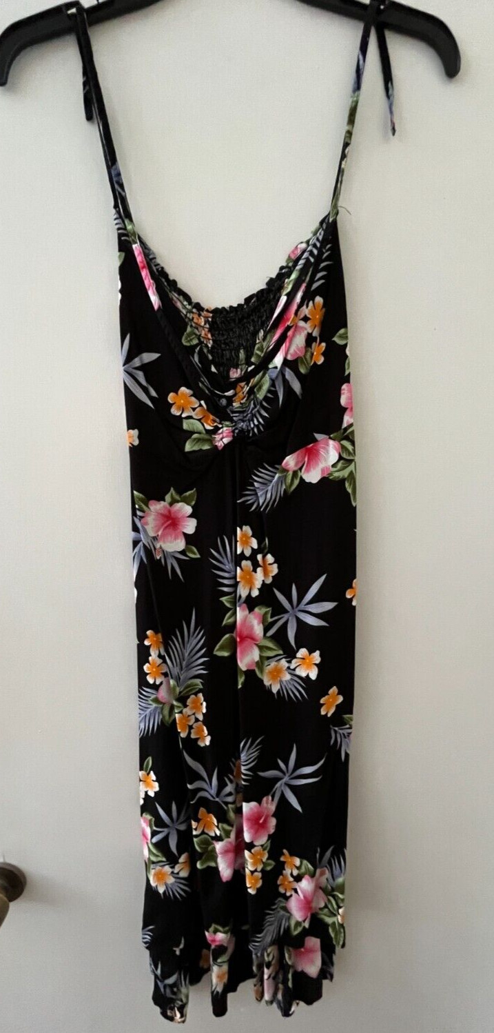 Aloha Hut Hawaiian Small Floral Strap Maxi Dress Black Travel Beach
