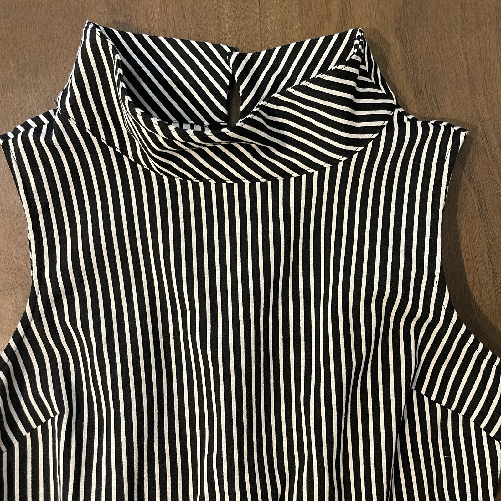 Eva Mendes For New York & Company Striped Black & White Dress – Small