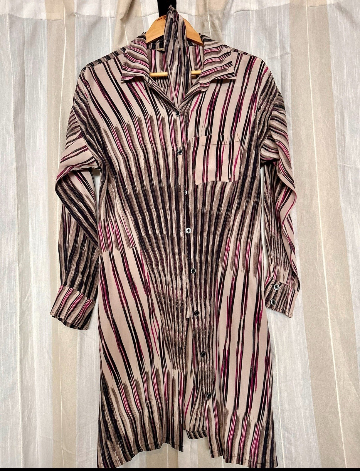 Presley Skye Shirt Dress 100% Silk Size Small