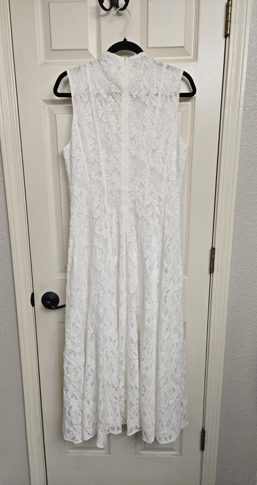 NWT Commense Mock Neck Sleeveless Semi-Sheer White Lace Maxi Dress, Large