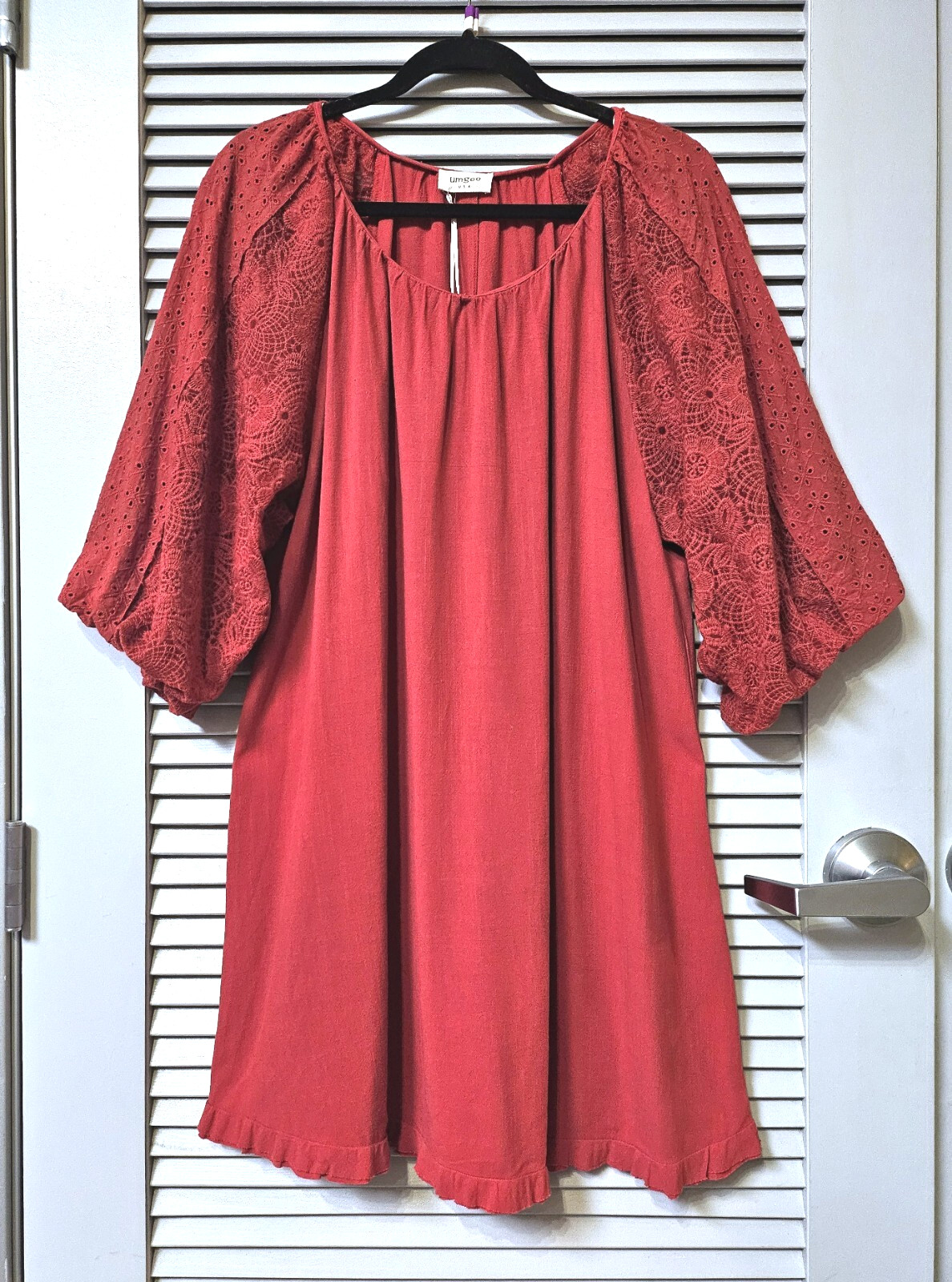 3/4 red lace bubble slev dress L