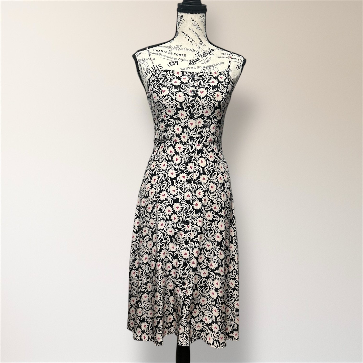HVN Black Silk Heart Floral Midi Dress Button Front Spaghetti Strap Date Night 2
