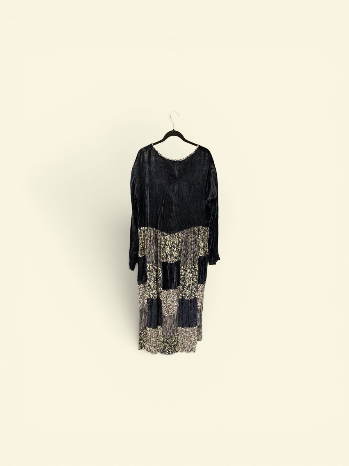 Bila Women’s Vintage Patchwork Velvet and Floral Rayon Midi Dress