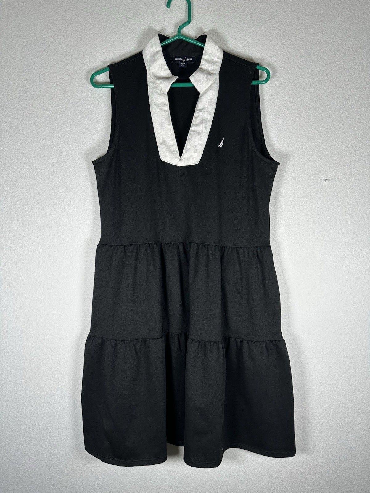Nautica Jeans Women’s Tiered Dress Black Size Medium