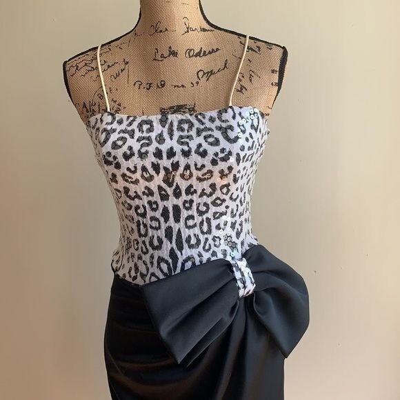 Nadine half wrap black white print dress 5 with bow at waist