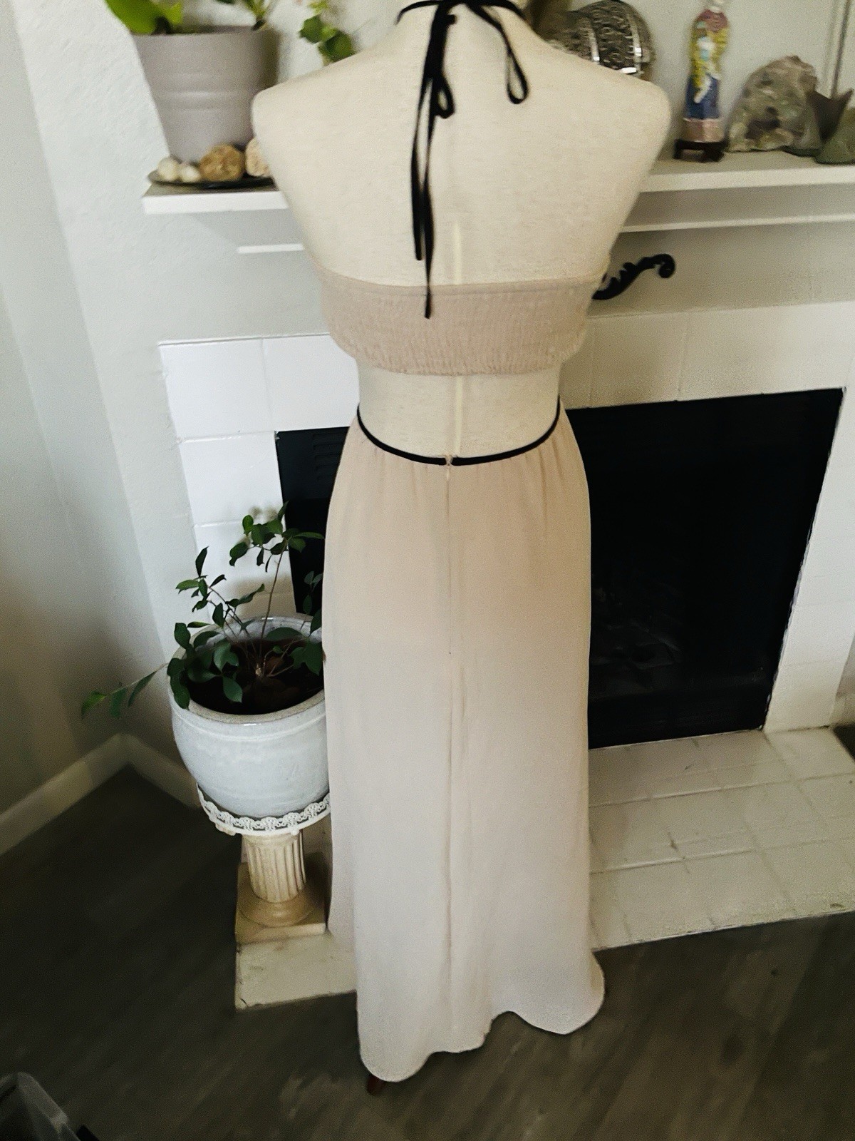 Halter Maxi Dress Open Back Zipper Cutout Beaded S Boho Beach Silholette Sexy