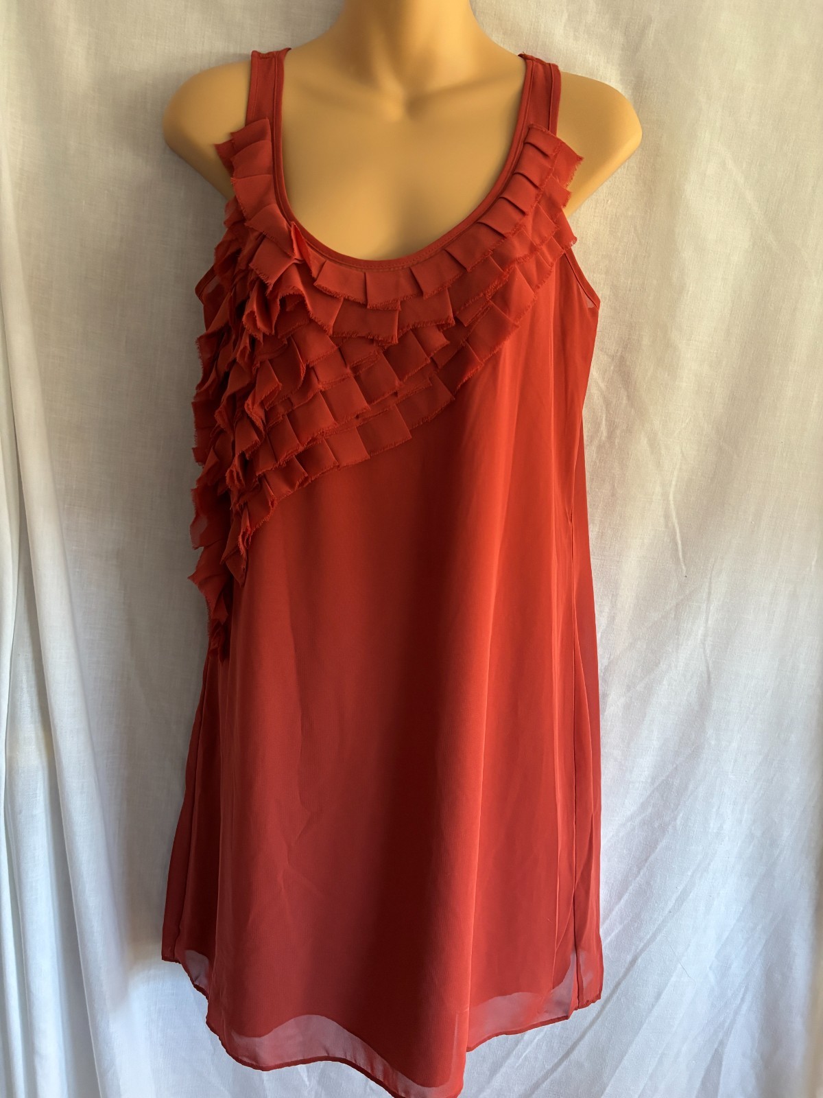 LAUREN CONRAD Women’s Size 4 Sleeveless Lined Summer Cocktail Ruffle Dress