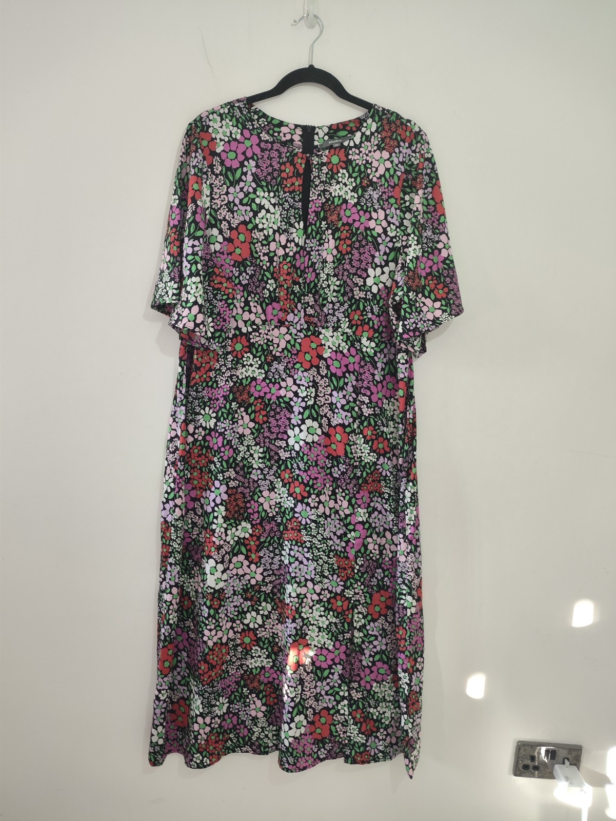 Studio Maxi Long Dress Size 20 Womens Black Red Green Pink Summer Casual Floral